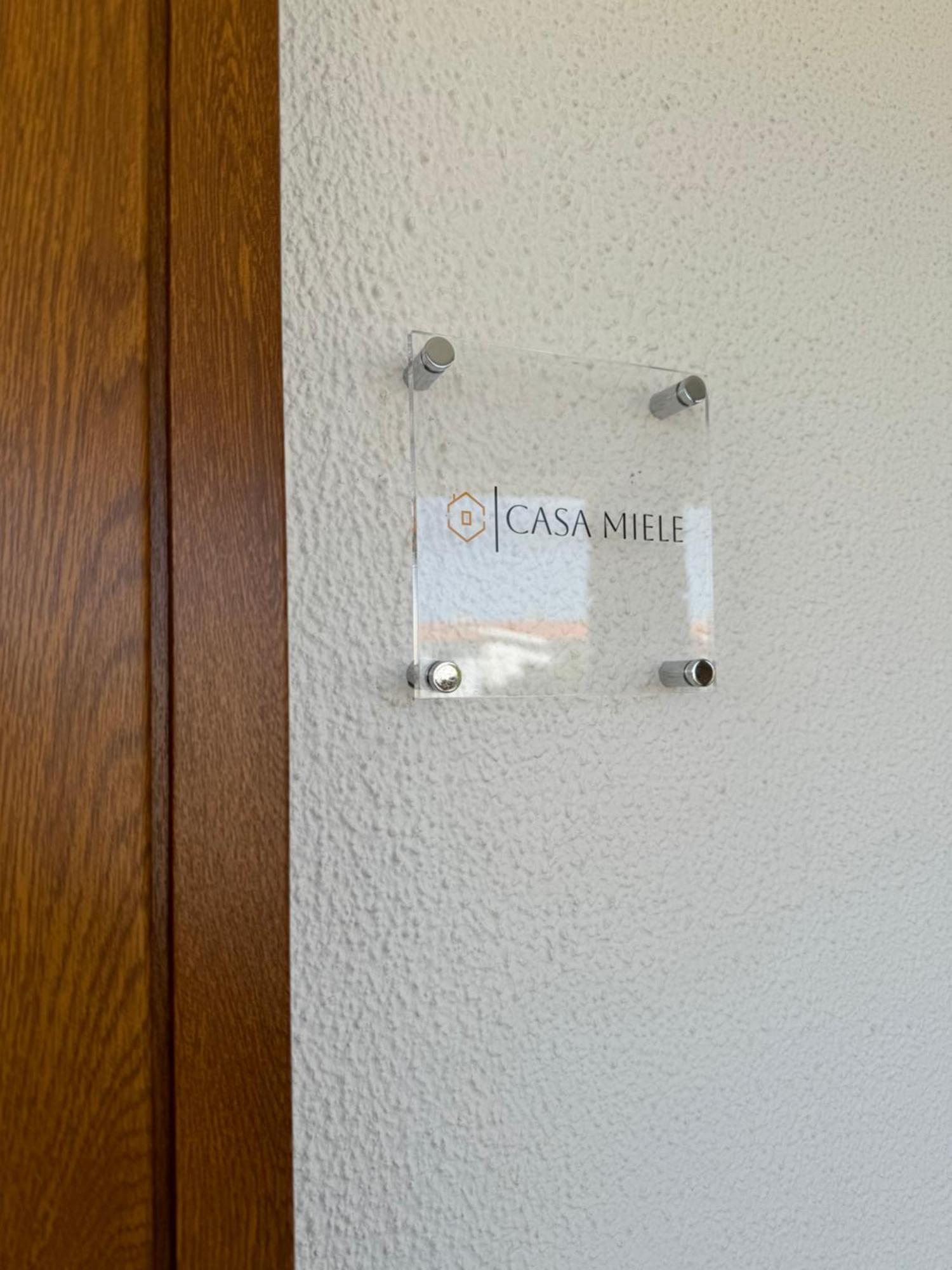 הוילה סנטה לוצ'יה Casa Miele מראה חיצוני תמונה